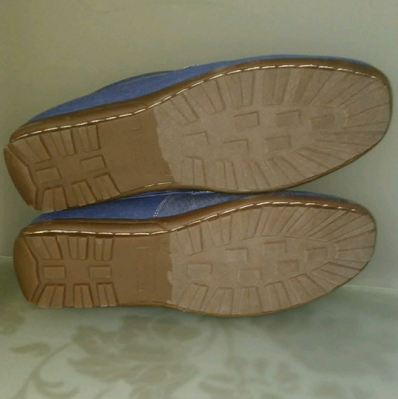 Men's Denim/Tan Casual Shoes w/Pewter Buckle - Picture 4 of 4